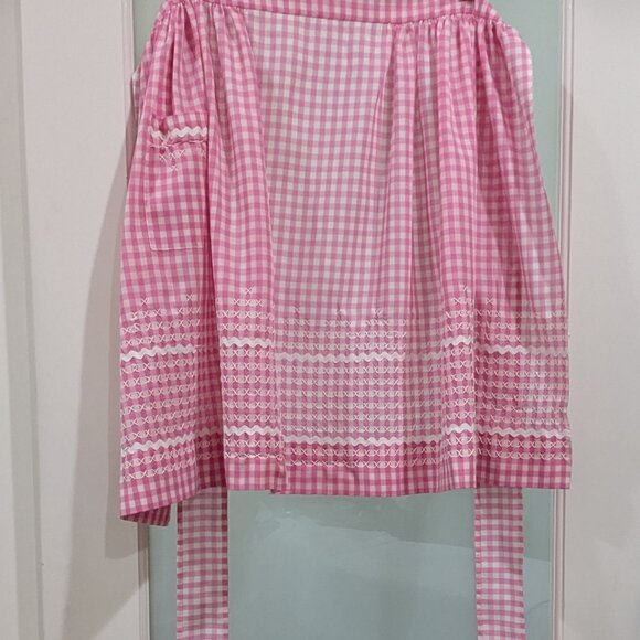 Vintage Handmade Embroidered Half Apron in Pink & White Gingham - Shows Wear - Picture 5 of 6